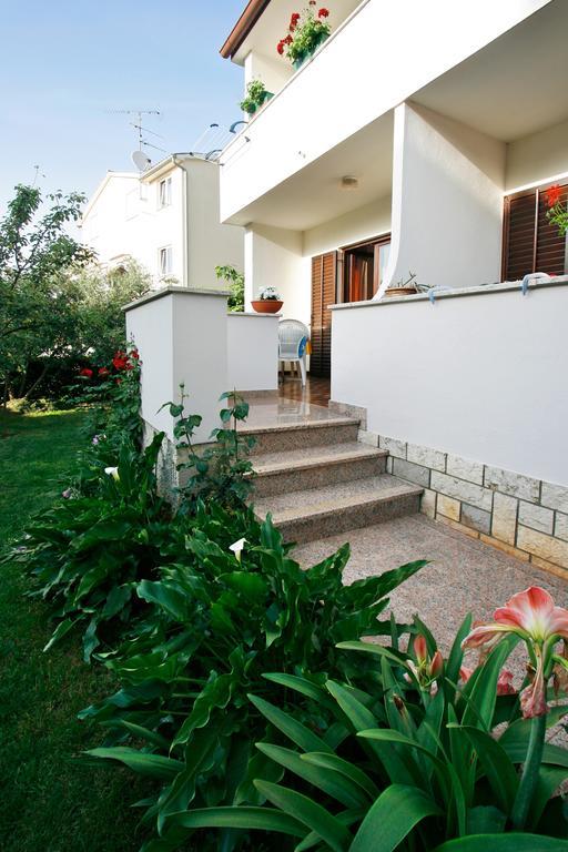 Apartment Nerina Porec Exterior photo